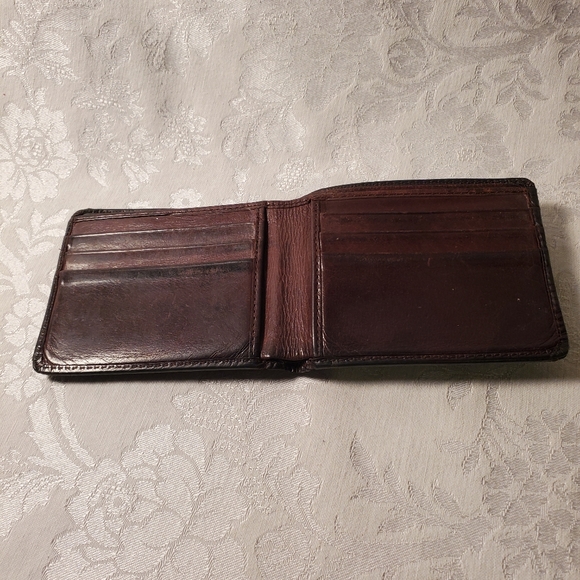 Coach Vintage Brown Leather Wallet *Firm Price* - Picture 2 of 7